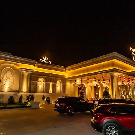 Dynasty Casino Hotel Bavet Esterno foto