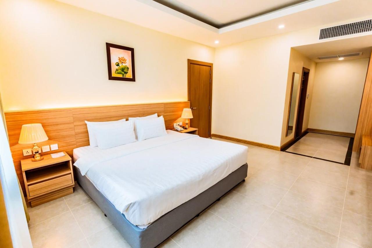 Dynasty Casino Hotel Bavet Esterno foto