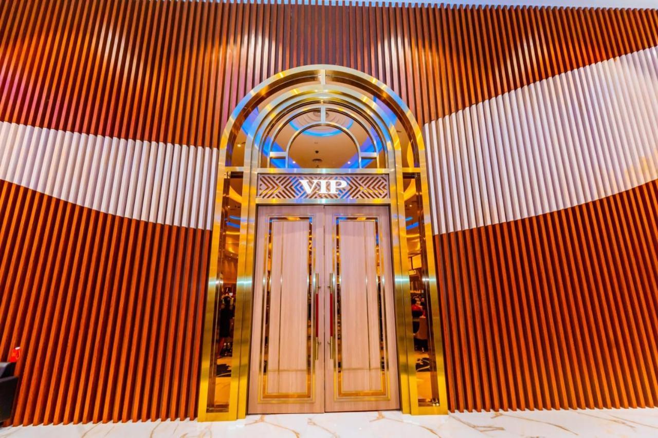 Dynasty Casino Hotel Bavet Esterno foto
